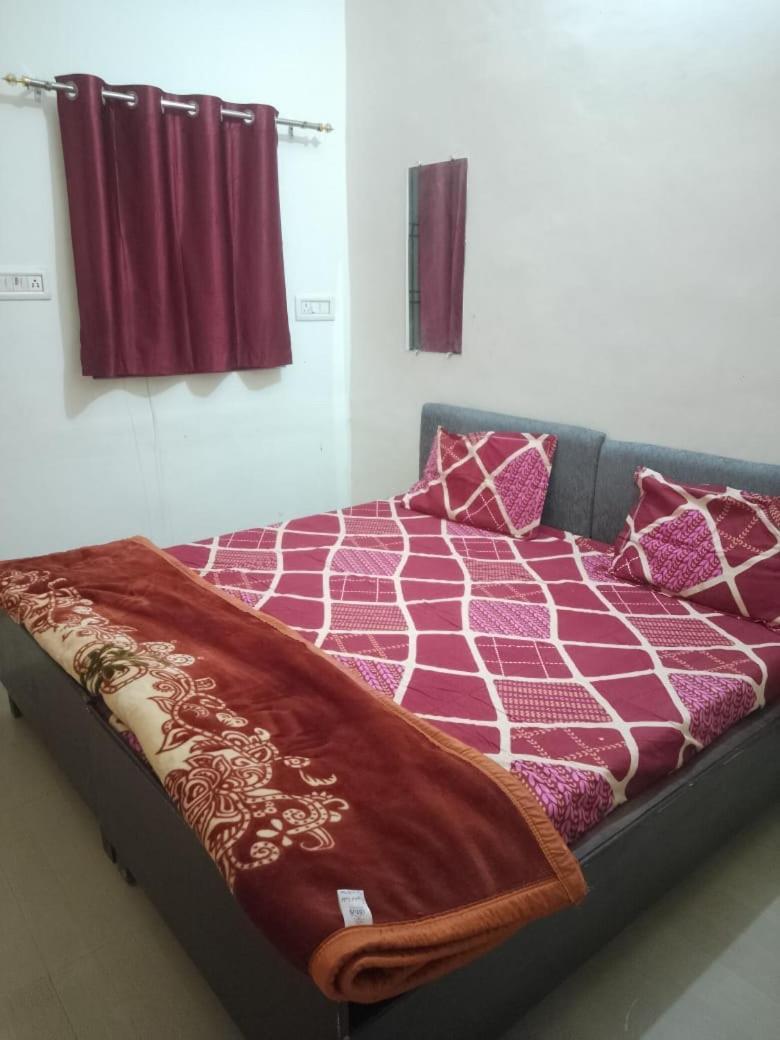 Khatu Shyam Guest House Ayodhya Exterior photo